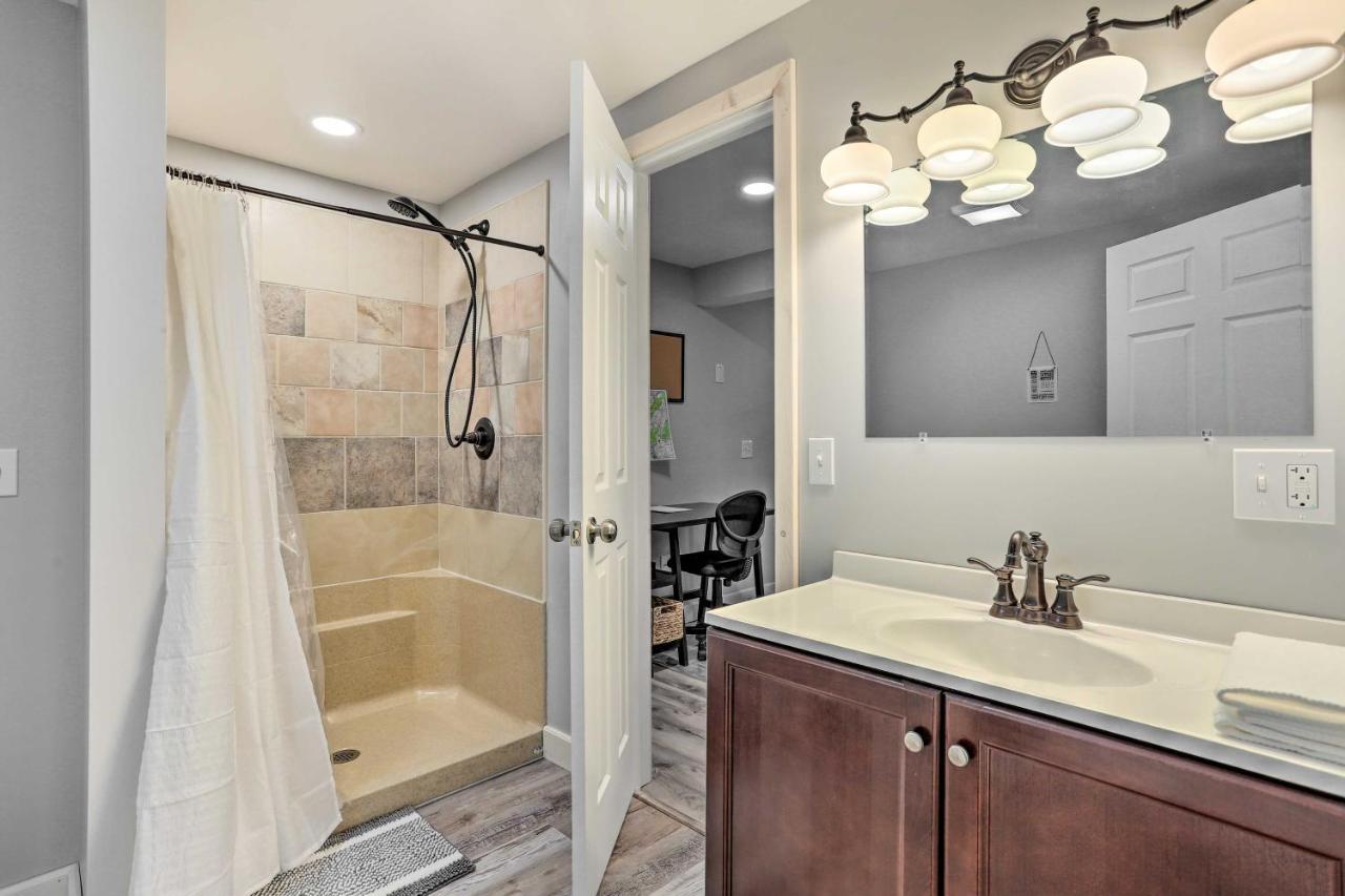 Charming Beacon Apt With Fire Pit Near Hiking! Exterior foto